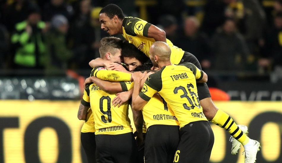 德甲赛程吃紧；洛杉矶湖人清晨遗憾出局；引发热议；高层口径保持一致的简单介绍